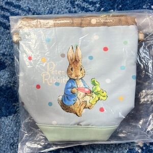 NWT 🐰 LeSportsac x Peter Rabbit Small Crossbody Lightweight Bag Easter Parade